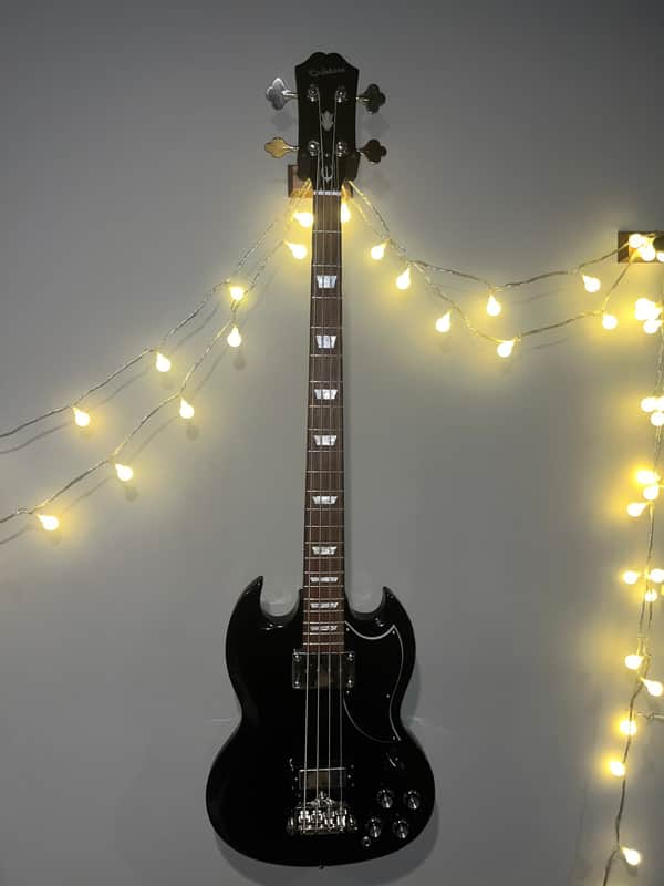 Epiphone EB-3 2024 - Ebony *CASE INCLUDED* image 1