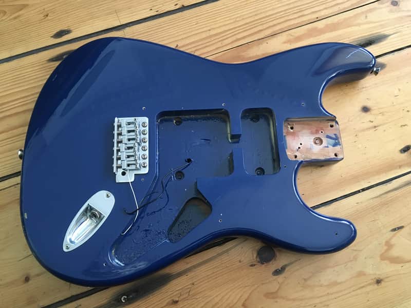 Fender Squier Stratocaster Affinity Electric Guitar Body Solid 1999 Roadworn image 1