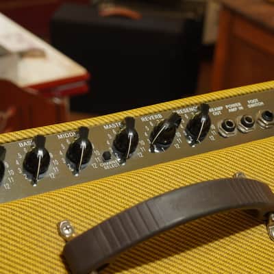 2006 Fender Hot Rod Deluxe Limited Edition 40w 1x12" Tube Amp Combo (Clean, Ready) image 6