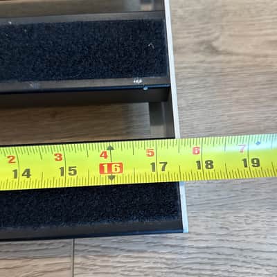 D'Addario XPND 2 Pedalboard 2022 - Present - Black image 5
