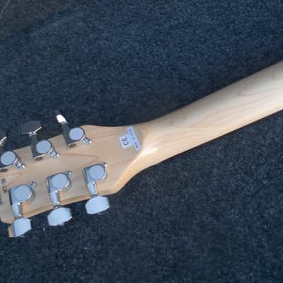 Hofner CT Series HCT-SH-SS-O Shorty Travel/Mini Electric Guitar Metallic SILVER Sparkle image 8