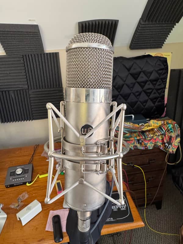 Warm Audio WA-47 Large Diaphragm Multipattern Tube Condenser Microphone