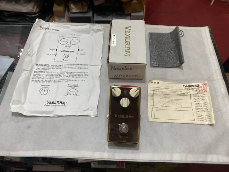 Vemuram Neoplex EP-3 Preamp Boost Guitar Effect Pedal image 1