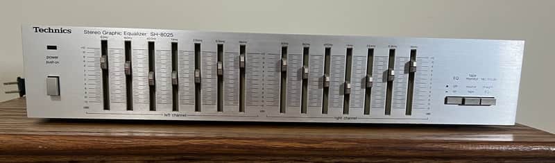 Technics SH-8025 7-band stereo graphic equalizer 1980’s - Brushed aluminum image 1