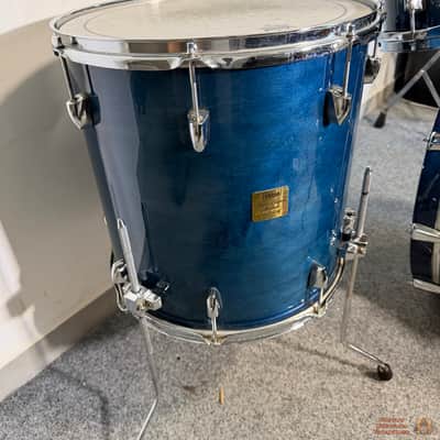 Yamaha Maple Custom Absolute 20,10,12,13,16 Drum Kit - Blue Lacquer image 3