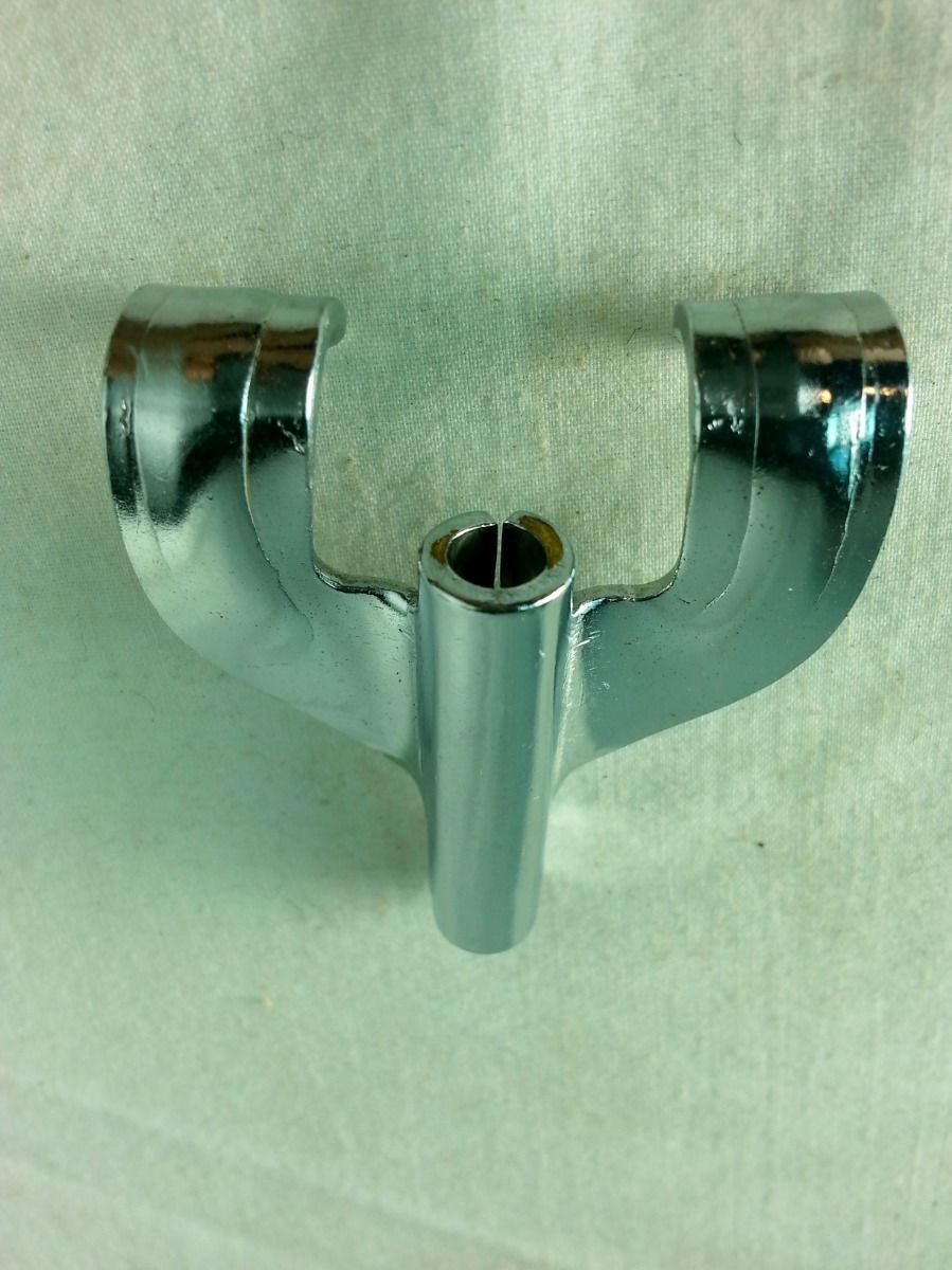 Gretsch Bass Drum T-Rod Claws Round Badge Chrome Vintage RB Broadkaster USA 50s — main photograph