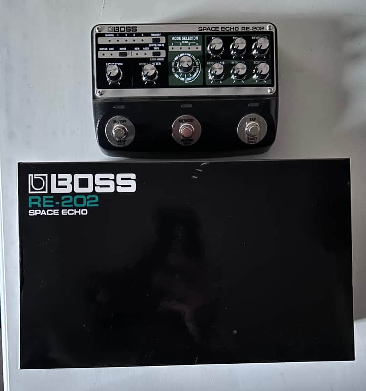 Boss RE-202 Space Echo