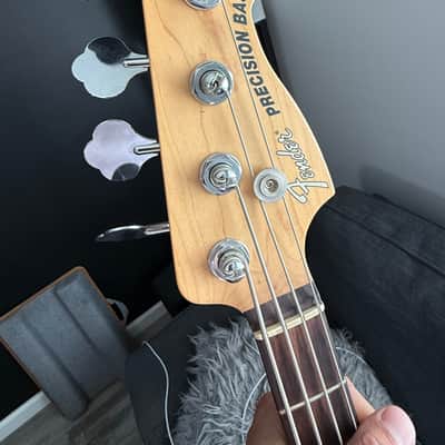 Fender American Performer Precision Bass image 7