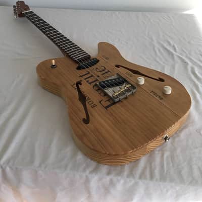 Electric Guitar - Reclaimed Wood from Wine Crate - Semi Hollow with F Holes - T-Style - Esprit 039 image 6