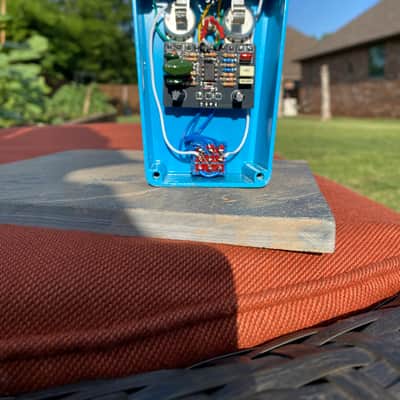 Ancient Amplification Light Ovedrive 2025 - Sketchy Sky Blue image 3