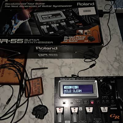 Roland GR-55GK Guitar Synth with GK-3 Pickup 2012 - Present - Black