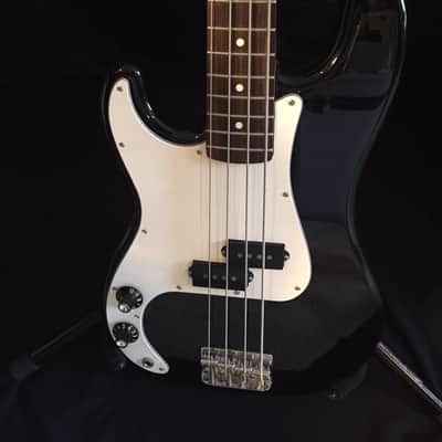 Fender Precision Bass - Left Handed 32" Scale MIJ image 2