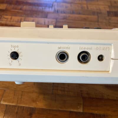 Casio MT-65 Casiotone vintage 80s Synthesizer image 4