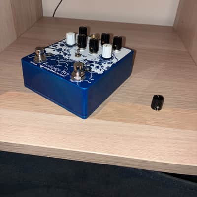 EarthQuaker Devices Avalanche Run Stereo Reverb & Delay with Tap Tempo V2 2018 - Present - Various image 6