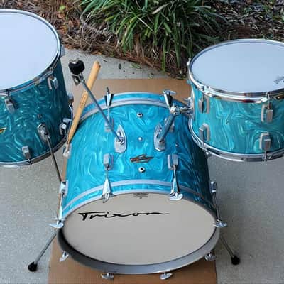 Trixon Luxus 3pc Drum Set 1960’s  - Aquamarine Satin Flame image 11