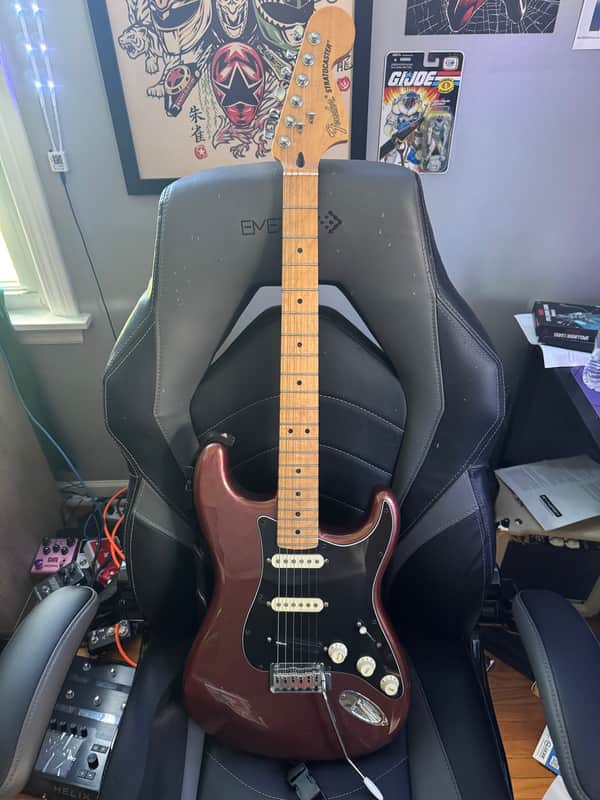 MODIFIED Fender Deluxe Roadhouse Stratocaster with Maple Fretboard 2016 - 2021 - Classic Copper