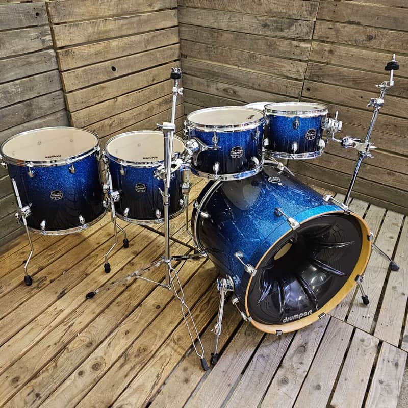 Drum Kit Acoustic Mapex Armory, Photon Blue Inc Snare Drum USED! RKPHT010826 image 1
