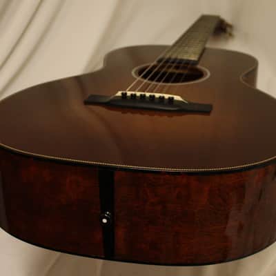 Martin Custom Shop 00-18VS UMGF 2013 Ambertone 1933 Sunburst image 11
