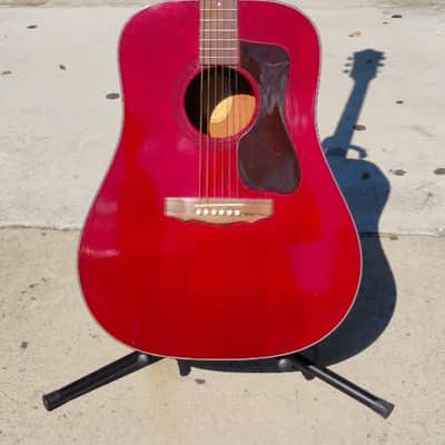 Guild D-25 - 1974 - Cherry Red image 2