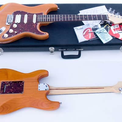 FENDER 60TH ANNIVERSARY DELUXE HSS STRATOCASTER LSR NUTSAMARIAN COBALT STRAT image 10
