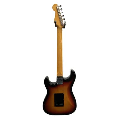 Fender STD-62 Stratocaster 1980's - 3 Tone Sunburst image 2