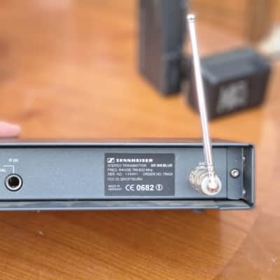Sennheiser Stereo Transmitter SR 300+Sennheiser bodypack Reciver EK300 in Ear monitoring image 11