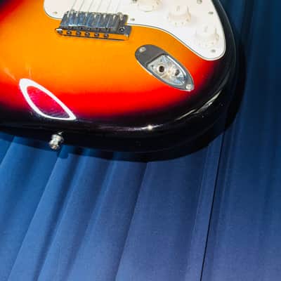 Fender American Ultra Stratocaster with Maple Fretboard 2019 - Kinman Hx Pickups - Ultraburst image 8