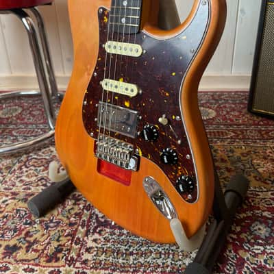 Fender Michael Landau Coma Strat 2024 - Coma Red image 9