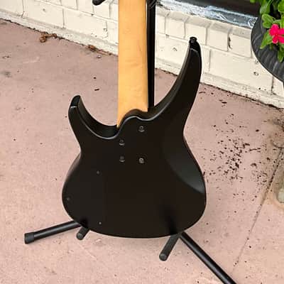 Carlo Robelli 4 String Electric Bass Guitar - Matte Black image 4