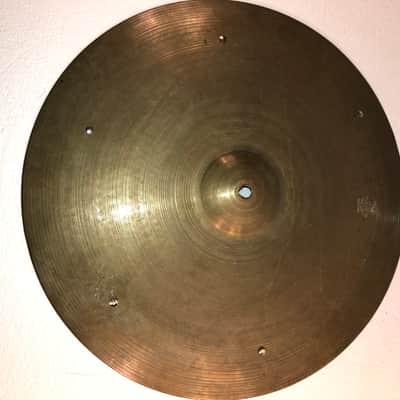 Gorgeous Sounding Zildjian Avedis 17” Small Stamp crash cymbal image 1