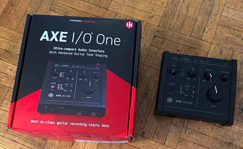 IK Multimedia Axe I/O One USB-C Audio Interface 2023 - Present - Black image 1