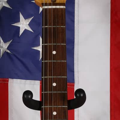 Fender Standard Stratocaster - 3-Color Sunburst image 3