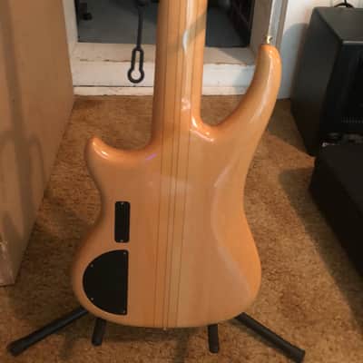 Alembic Essence 5 1994 Figured Maple image 2