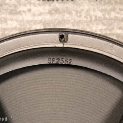 Celestion G15B-100 15 Zoll Bass Speaker für den authentischen 70er Jahre Sound image 5