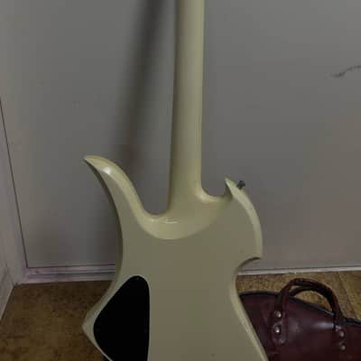 Fernandes MB-80 1980s - White MockingBird bass guitar image 12