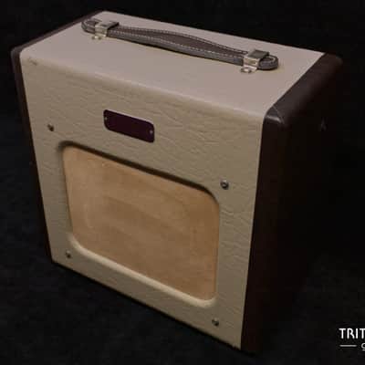 Fender Champion 600 5-Watt 1x6" Guitar Combo image 2