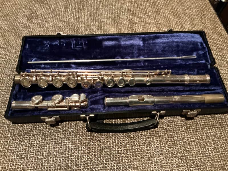 Gemeinhardt 2SP Straght-Headjoint Flute with Offset G 2010s - Silver-Plated image 1