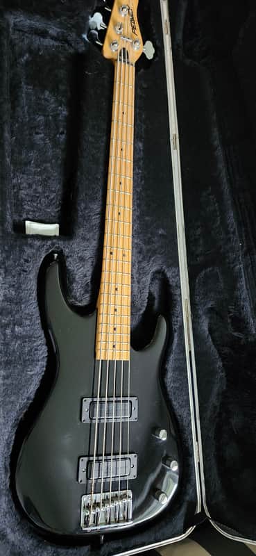 Peavey Foundation 2000 1980's -1990's  - Black