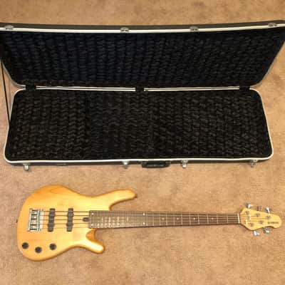 Yamaha BB405 5-String 2004 Natural image 12