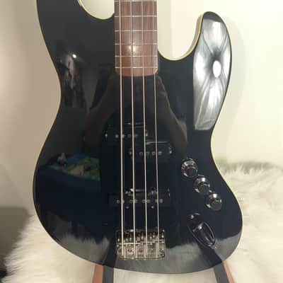 Fender Aerodyne Jazz Bass 2022 - Black image 2
