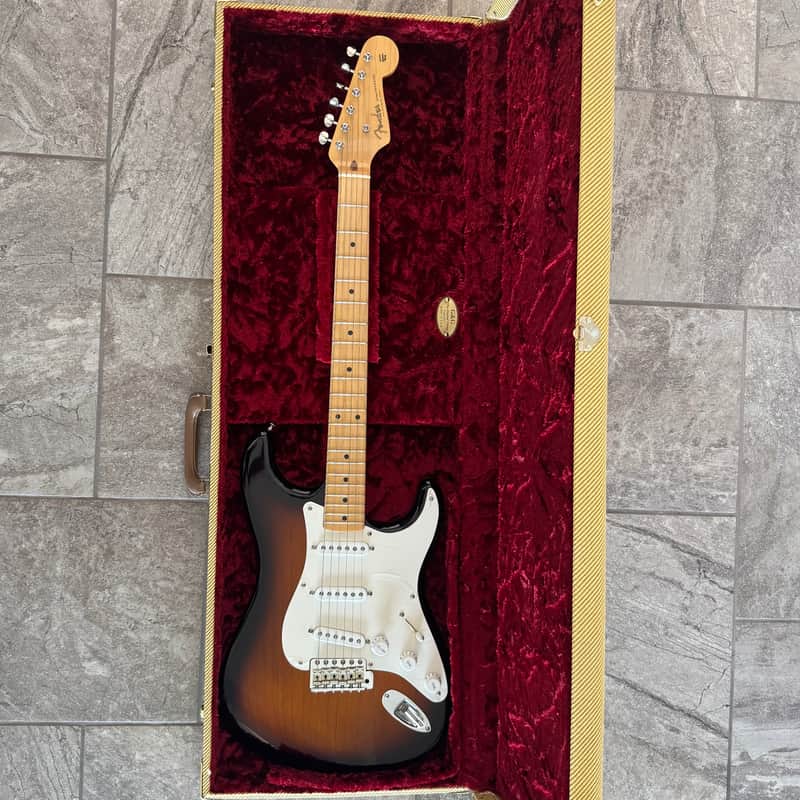 Fender 60th Anniversary American Vintage '54 Stratocaster Sunburst