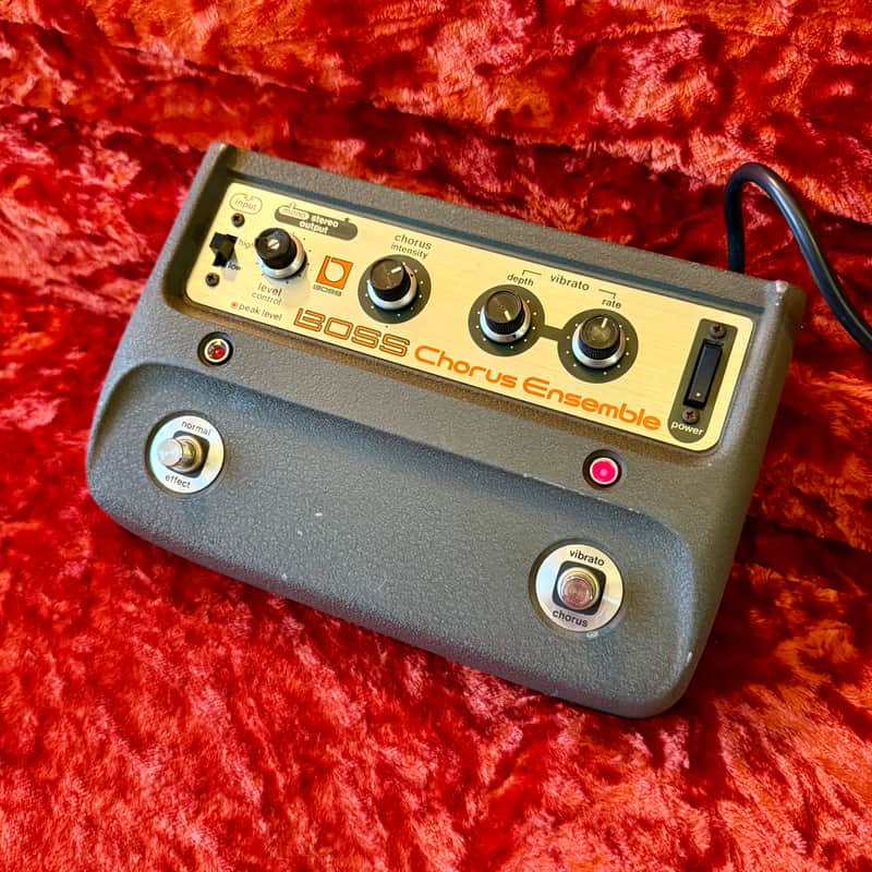 Boss CE-1 Chorus Ensemble 1970’s - Roland original vintage MIJ Japan analog chorus vibrato pedal image 1