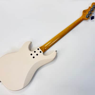 G&L LB-100 Tribute 2020 Olympic White image 14