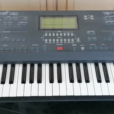 Korg is 50 B Workstation 61 Tasti Tastiera image 1