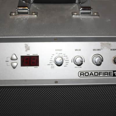 Alesis Roadfire 15 portable guitar amp image 2