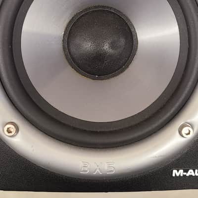 M-Audio BX-5 Carbon 5" Powered Stidio Speaker Tested image 8