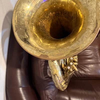 Yamaha YBB-321 Intermediate Bb 4-Valve Tuba - With Case image 5