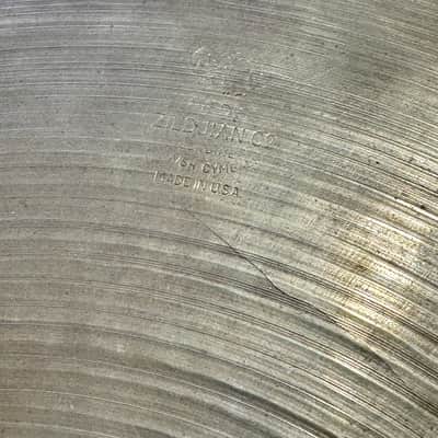 Zildjian 16 inch medium crash 60s image 3