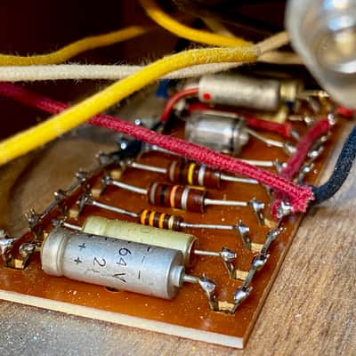 Prototype - Isle Of Tone Luxe 64 Fuzz #4 with Mullard OC81D Red Dot transistor image 12