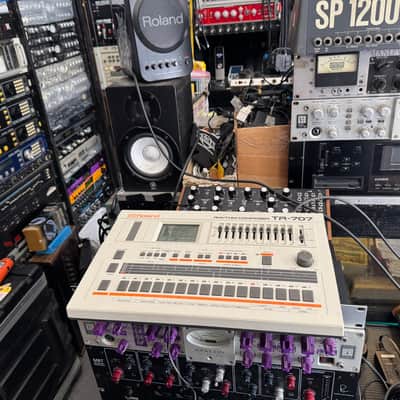 Roland TR-707 Rhythm Composer 1985 Vintage Drum //ARMENS//